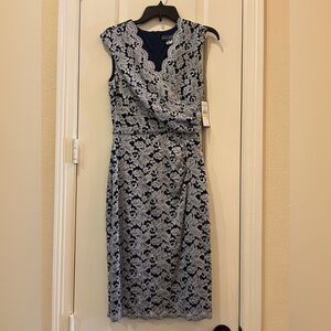 Jessica Howard Navy and Silver Sleeveless Sheath Dress